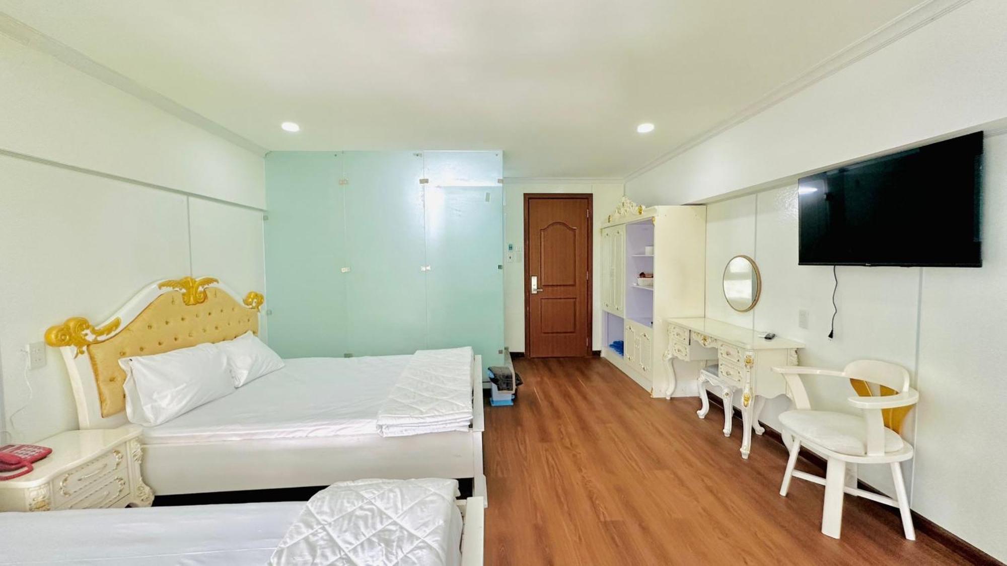 Nam Du Palace Hotel Bilik gambar